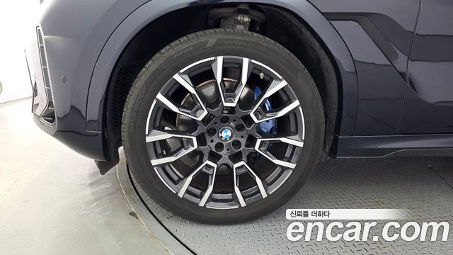 BMW X6 (G06) xDrive40i M Sport 2026 — фото 5