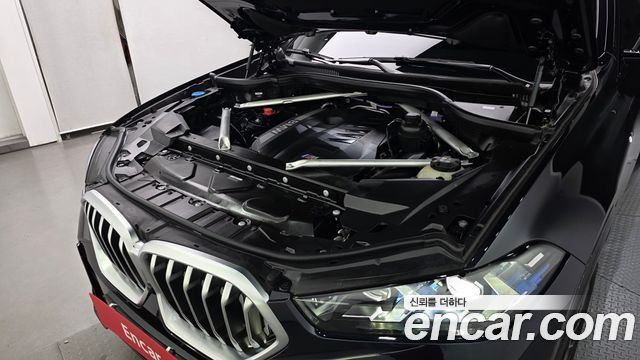 BMW X6 (G06) xDrive40i M Sport 2026 — фото 6