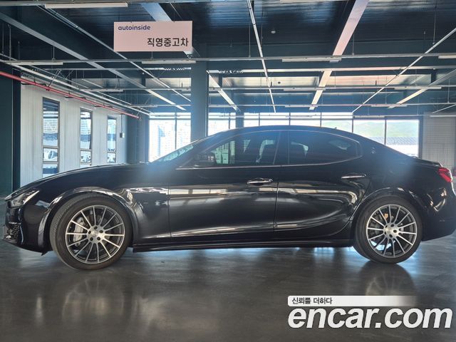 Maserati Ghibli 3.0 Diesel 3rd 2020 — фото 7