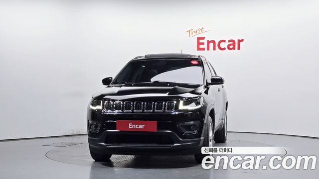 Jeep Compass (II) 2.4 Longitude AWD 2019 — фото 3