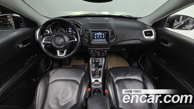 Jeep Compass (II) 2.4 Longitude AWD 2019 — фото 7