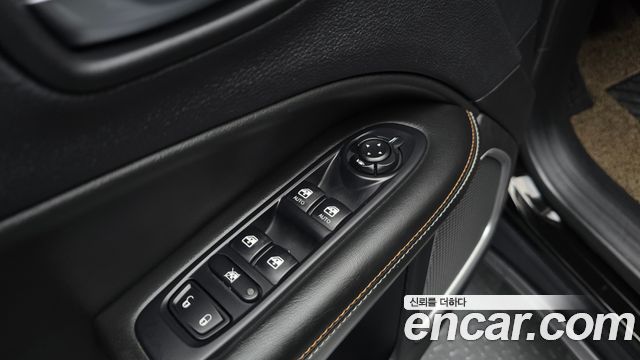 Jeep Compass (II) 2.4 Longitude AWD 2019 — фото 15