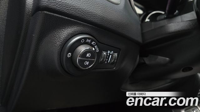 Jeep Compass (II) 2.4 Longitude AWD 2019 — фото 18
