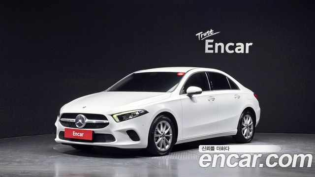 Mercedes-Benz A-Class (W177) A220 Sedan