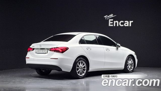 Mercedes-Benz A-Class (W177) A220 Sedan 2020 — фото 2