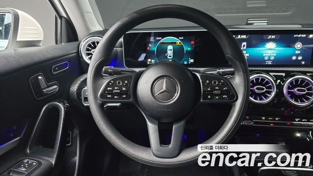 Mercedes-Benz A-Class (W177) A220 Sedan 2020 — фото 13
