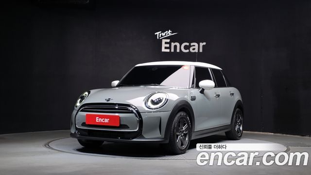 MINI Cooper 5Door Classic Third Generation