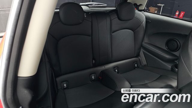MINI Cooper Standard Third Generation 2021 — фото 15