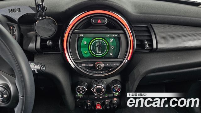 MINI Cooper Standard Third Generation 2021 — фото 18