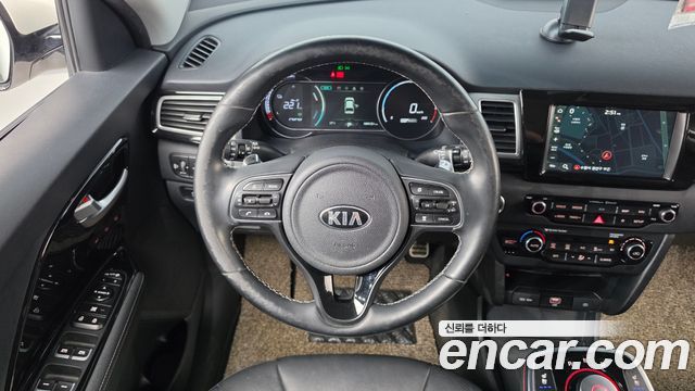 Kia Niro EV Noblesse 2020 — фото 13