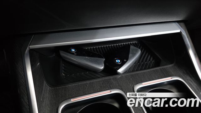 BMW 7 Series (G70) 740d xDrive M Sport 2024 — фото 32