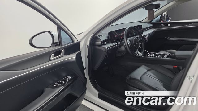 Kia K5 (III) 2.0 LPi(Rent) Prestige 2025 — фото 10