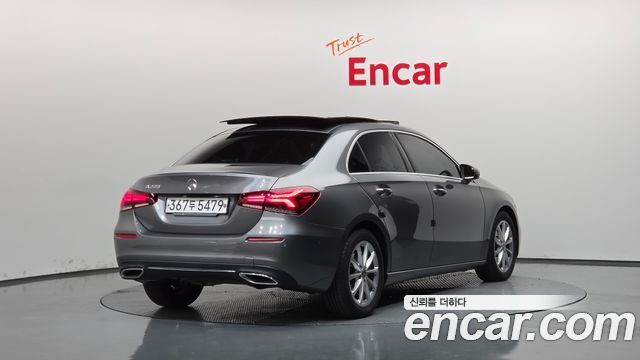 Mercedes-Benz A-Class (W177) A220 Sedan 2020 — фото 2