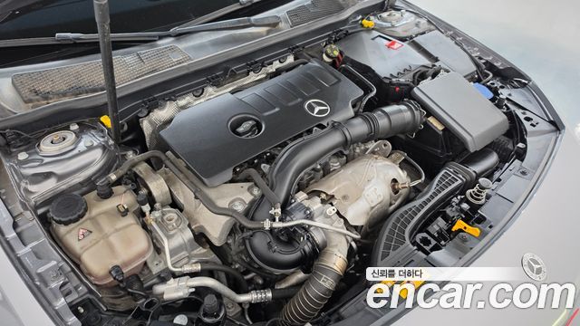 Mercedes-Benz A-Class (W177) A220 Sedan 2020 — фото 6