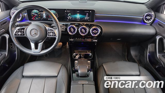 Mercedes-Benz A-Class (W177) A220 Sedan 2020 — фото 7