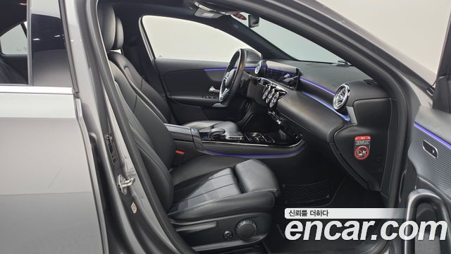 Mercedes-Benz A-Class (W177) A220 Sedan 2020 — фото 11