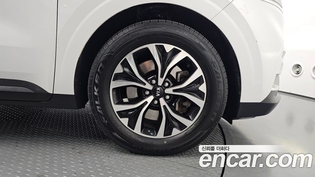 Kia Carnival (IV) Diesel 9-Seater Prestige 2021 — фото 21