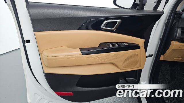 Kia Carnival (IV) Diesel 9-Seater Prestige 2021 — фото 25