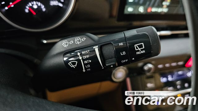 Kia Carnival (IV) Diesel 9-Seater Prestige 2021 — фото 29