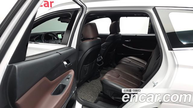 Hyundai Santa Fe (TM) Diesel 2,0 4WD Inspiration 2019 — фото 26