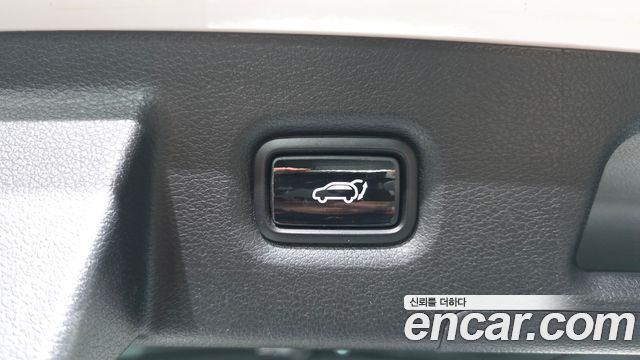 Hyundai Santa Fe (TM) Diesel 2,0 4WD Inspiration 2019 — фото 27