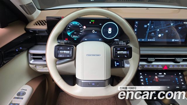 Hyundai Grandeur (GN7) 2,5 Gasoline 2WD Calligraphy 2024 — фото 12