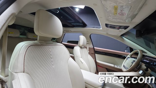 Hyundai Grandeur (GN7) 2,5 Gasoline 2WD Calligraphy 2024 — фото 20