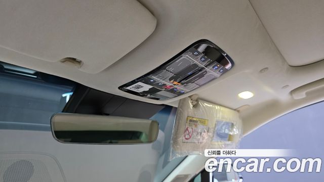 Hyundai Grandeur (GN7) 2,5 Gasoline 2WD Calligraphy 2024 — фото 36