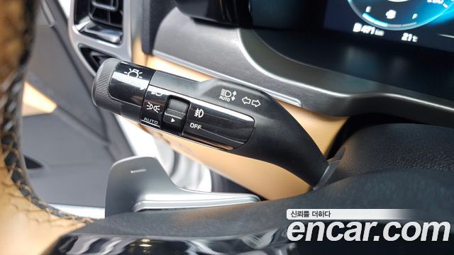 Kia Sorento (IV) HEV 1.6 2WD Gravity 2023 — фото 18
