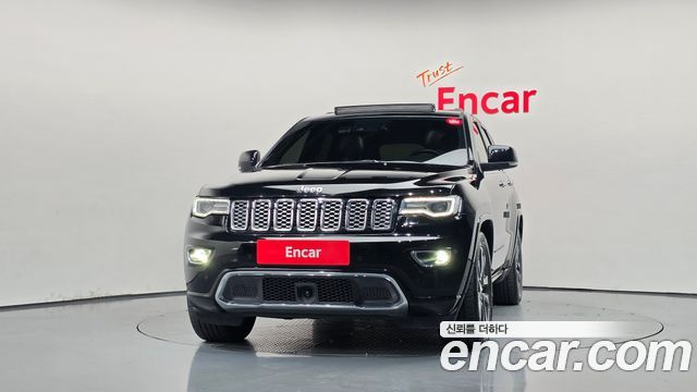 Jeep Grand Cherokee 3.0 Diesel Overland WK2 2018 — фото 3
