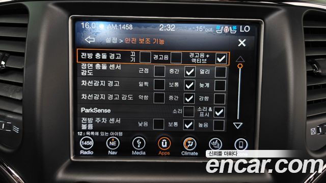 Jeep Grand Cherokee 3.0 Diesel Overland WK2 2018 — фото 29