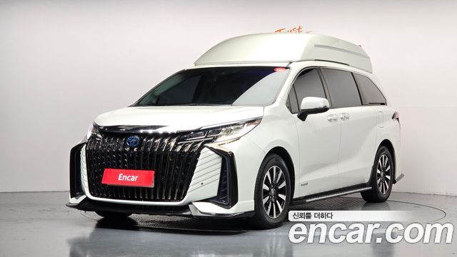 Toyota Sienna (IV) 2.5 Hybrid 2WD