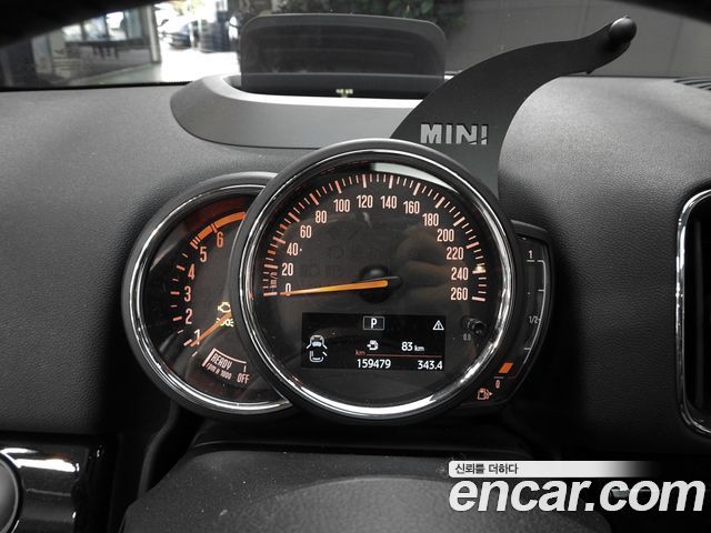 MINI Cooper D Countryman ALL4 HIGH 2nd 2019 — фото 8