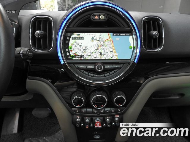 MINI Cooper D Countryman ALL4 HIGH 2nd 2019 — фото 20