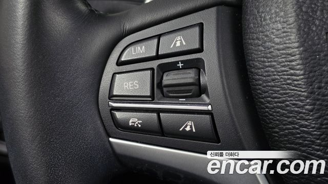 BMW X6 (F16) xDrive 30d 2018 — фото 14