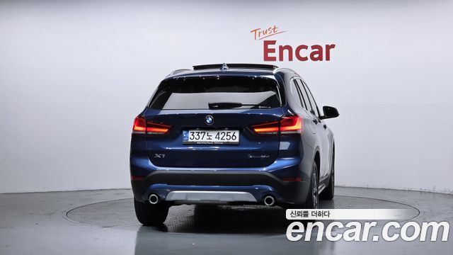 BMW X1 (F48) xDrive 18d xLine 2021 — фото 4