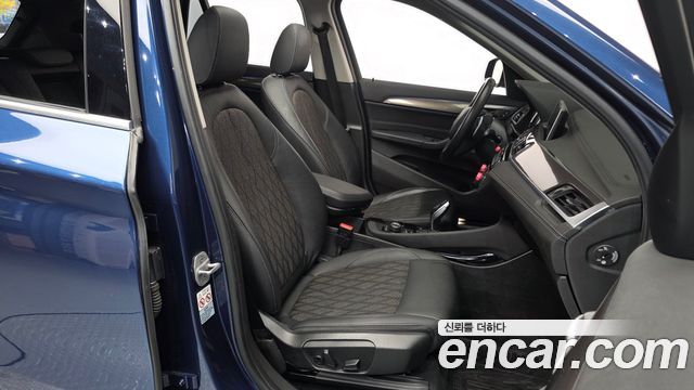 BMW X1 (F48) xDrive 18d xLine 2021 — фото 11