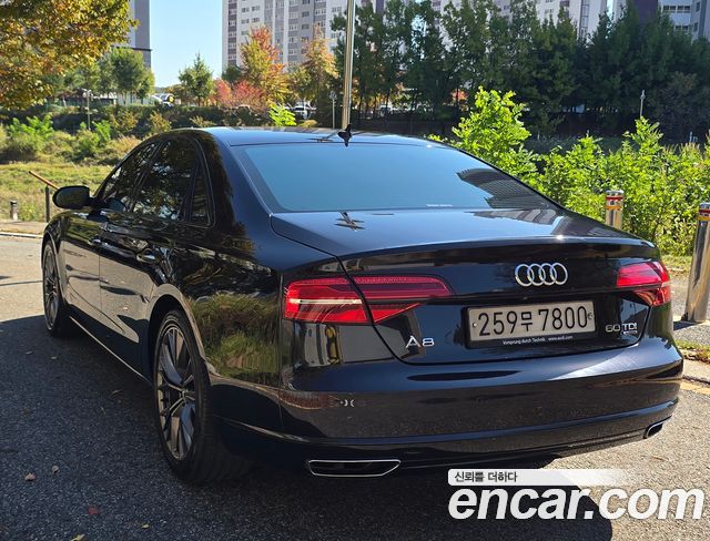 Audi A8 60 TDI Quattro D4 2015 — фото 2