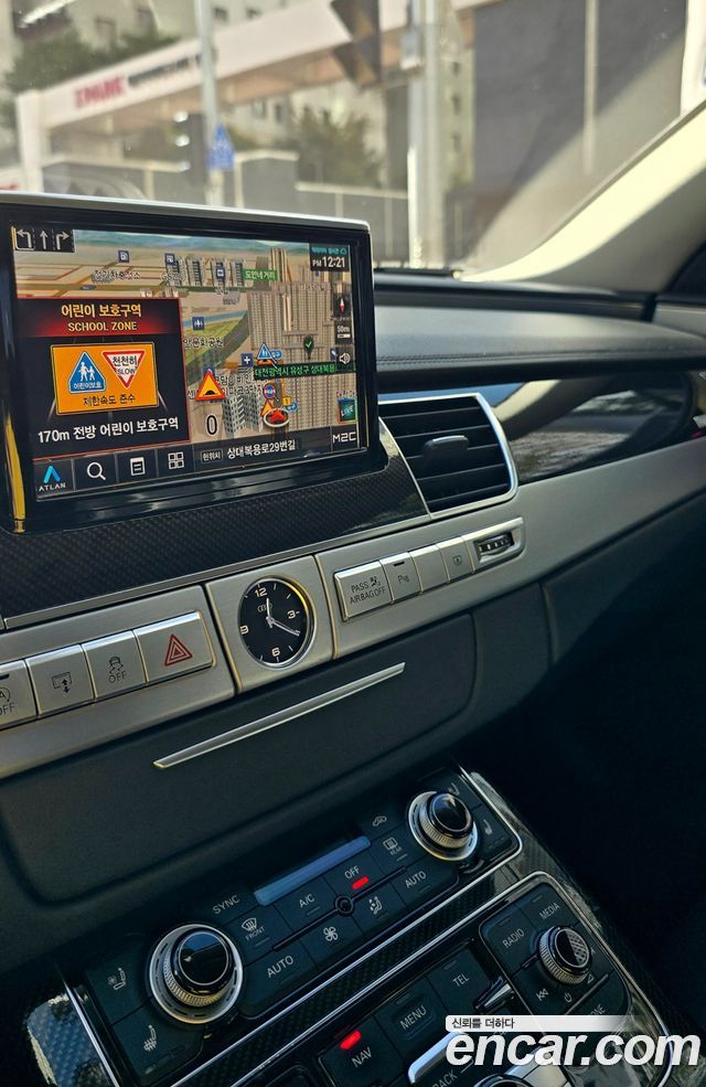 Audi A8 60 TDI Quattro D4 2015 — фото 12