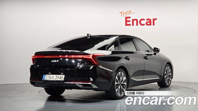 Kia K8 2.5 Gasoline 2WD Signature 2023 — фото 2