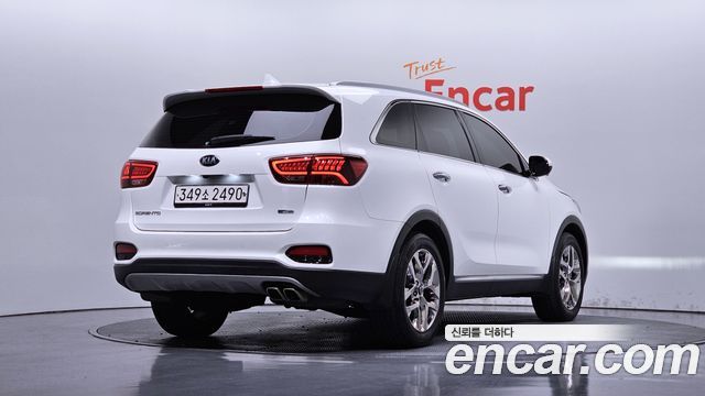 Kia Sorento Diesel 2.2 2WD Master Special 2020 — фото 2