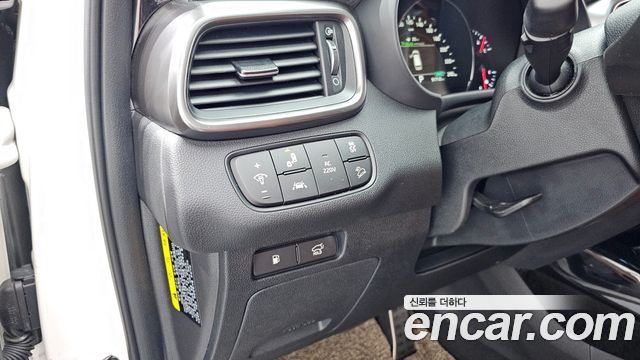 Kia Sorento Diesel 2.2 2WD Master Special 2020 — фото 17