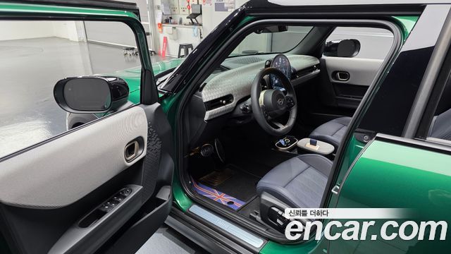 MINI Cooper S (IV) 5 Door Favoured 2025 — фото 10
