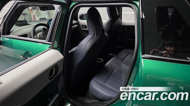 MINI Cooper S (IV) 5 Door Favoured 2025 — фото 17