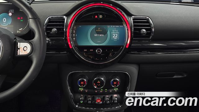 MINI Cooper Clubman Classic 2nd 2023 — фото 15