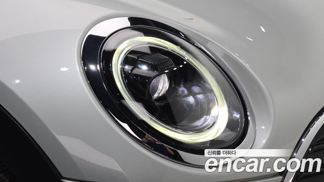 MINI Cooper Clubman Classic 2nd 2023 — фото 22