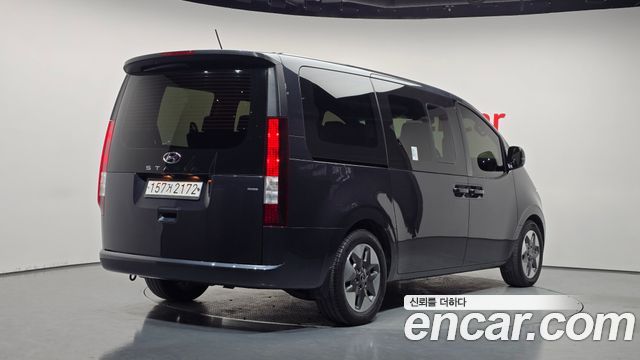 Hyundai Staria 4WD Tourer 9-Seater Modern 2022 — фото 2