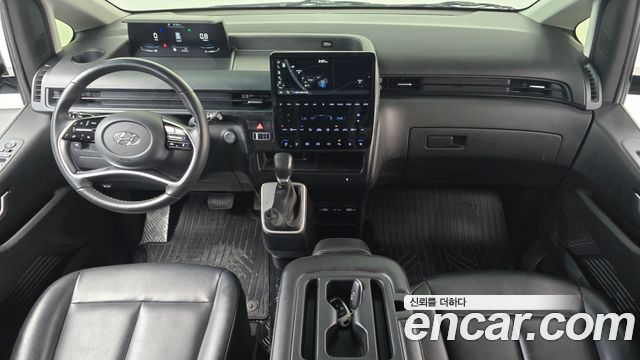 Hyundai Staria 4WD Tourer 9-Seater Modern 2022 — фото 7