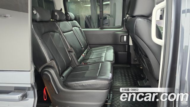 Hyundai Staria 4WD Tourer 9-Seater Modern 2022 — фото 11