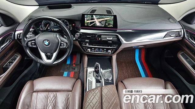 BMW 6 Series GT (G32) 620d Luxury 2019 — фото 7
